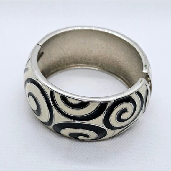 Enamel Black & Cream Swirl Design Silver Tone Hinge Cuff Bracelet - Picture 2 of 6